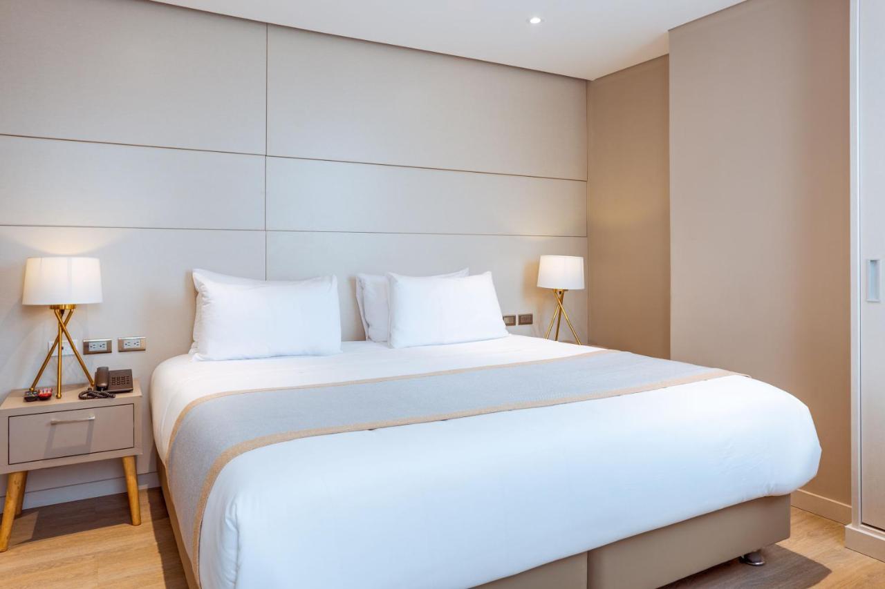 Hotel City Bog Corferias ボゴタ エクステリア 写真