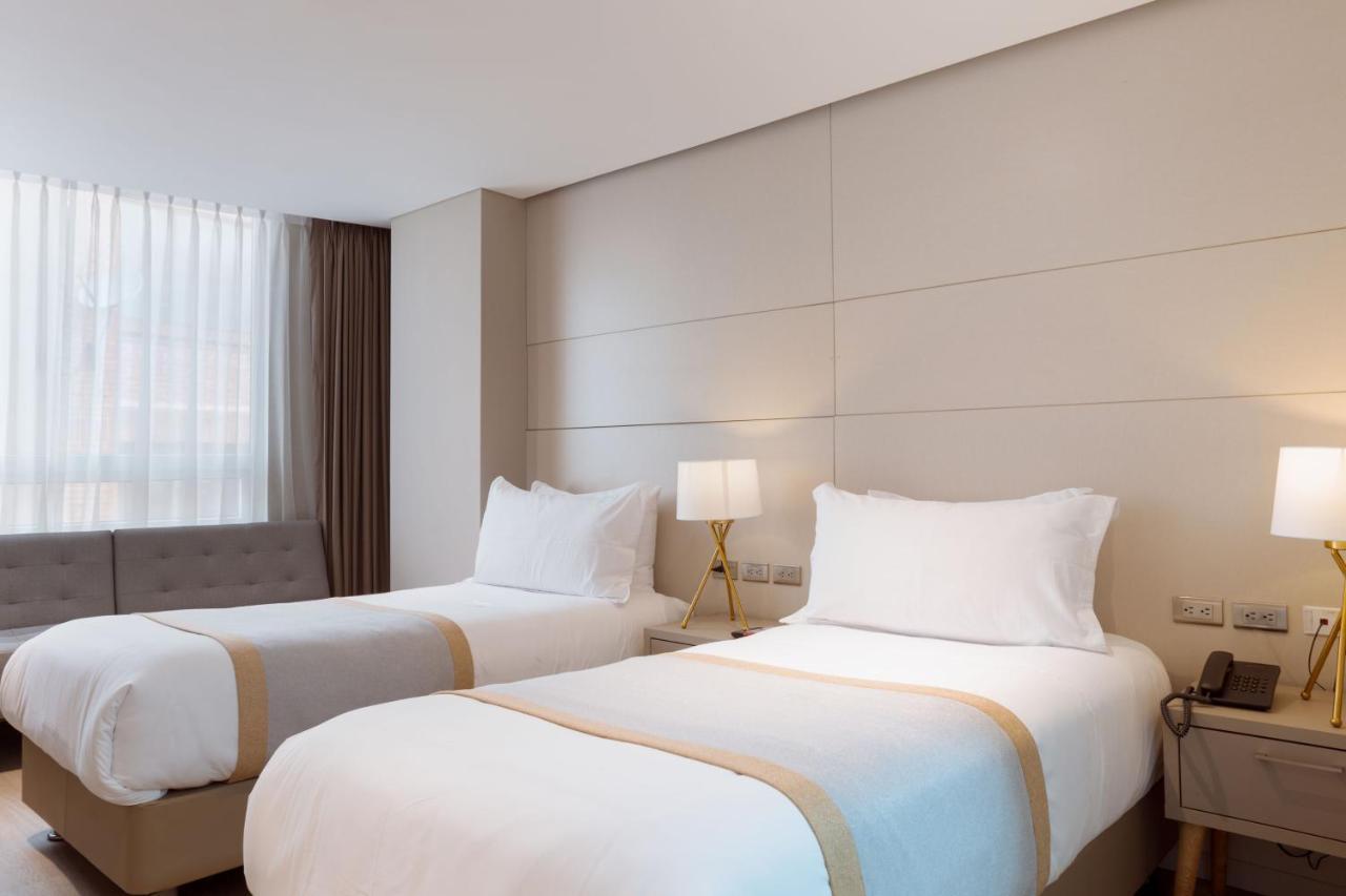 Hotel City Bog Corferias ボゴタ エクステリア 写真