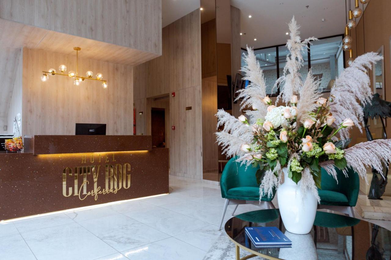 Hotel City Bog Corferias ボゴタ エクステリア 写真