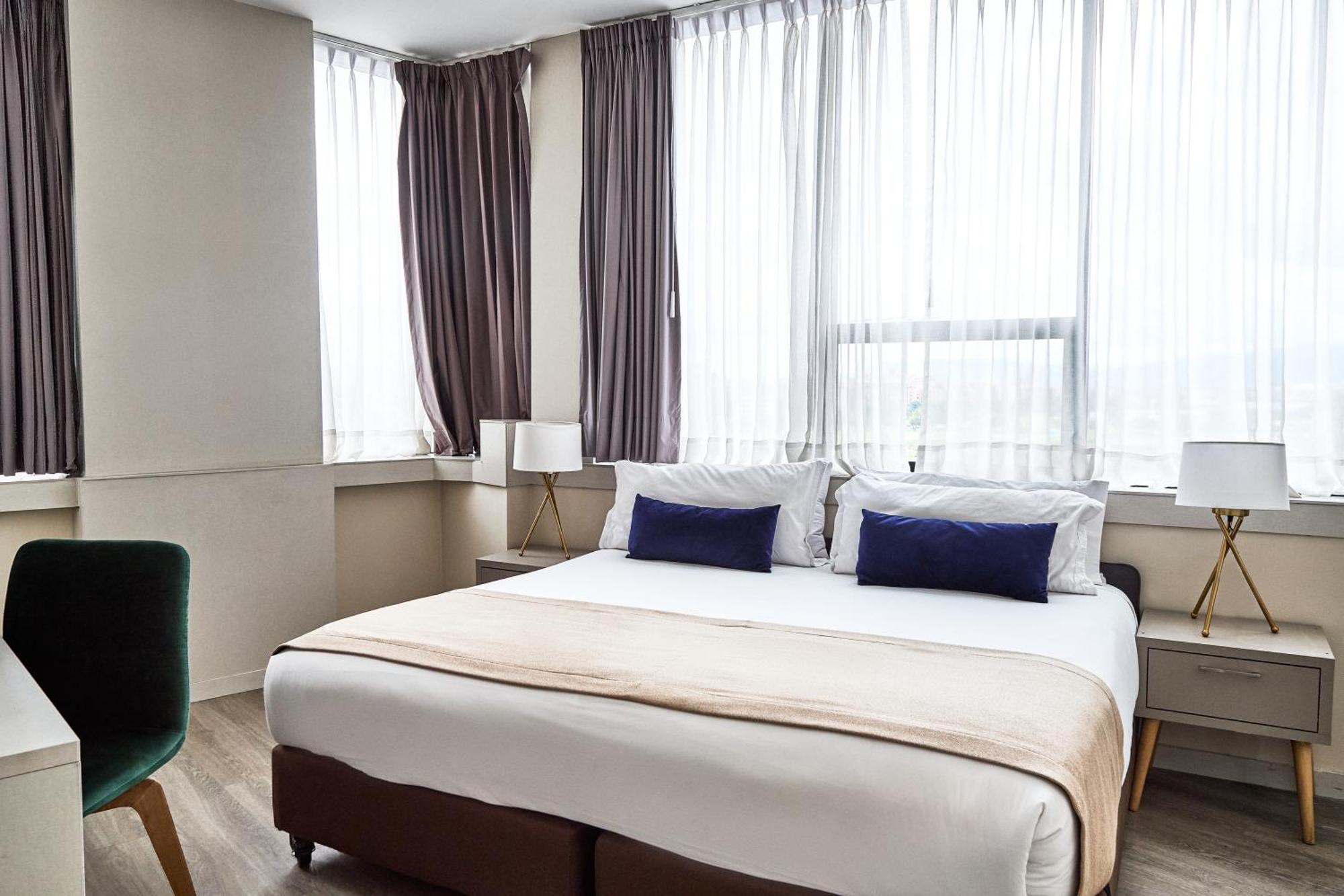 Hotel City Bog Corferias ボゴタ エクステリア 写真