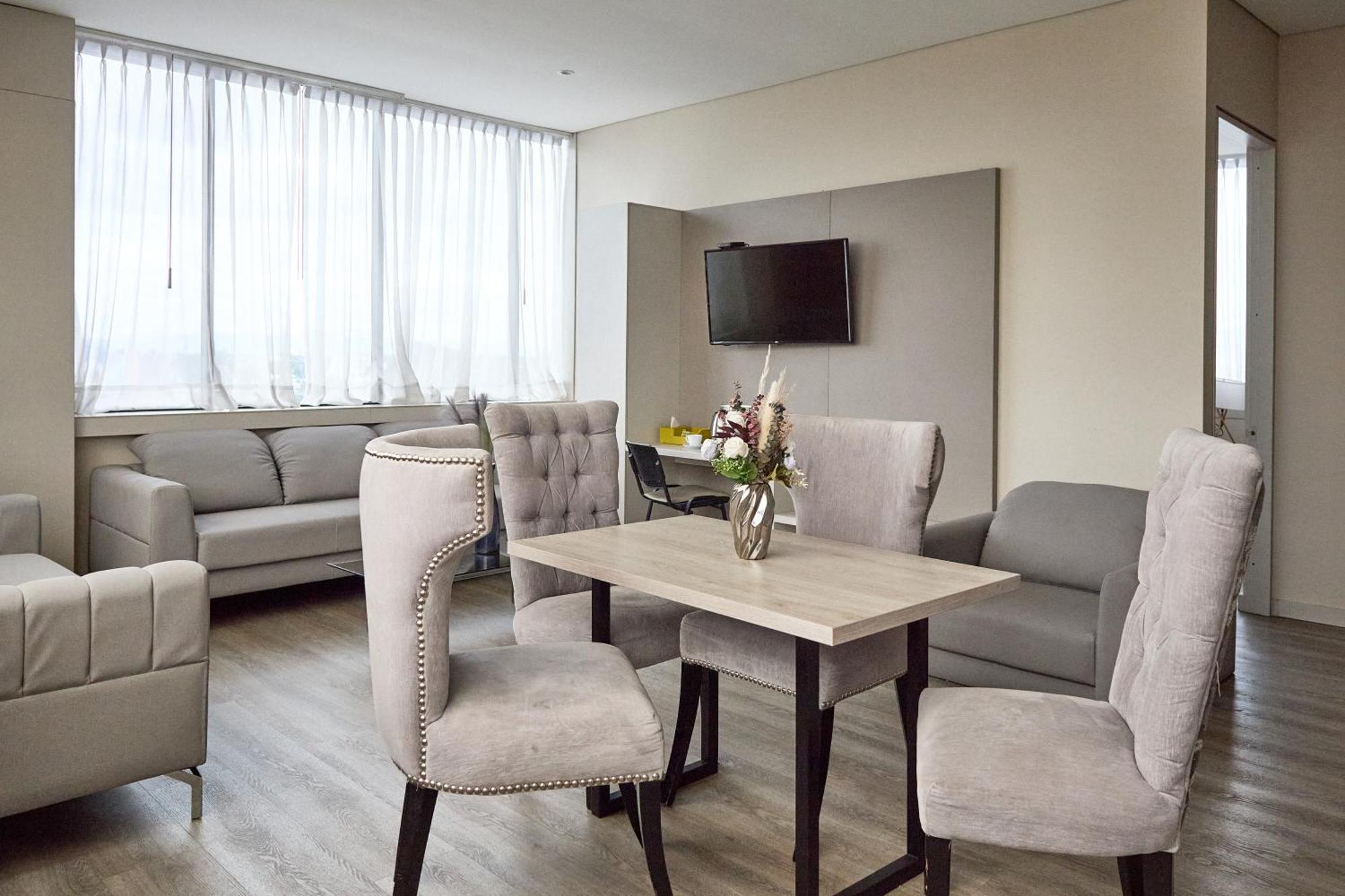 Hotel City Bog Corferias ボゴタ エクステリア 写真